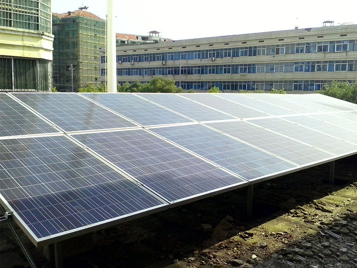 永明光伏與東莞萬江梁先生簽訂了10KW的家庭光伏發(fā)電項(xiàng)目