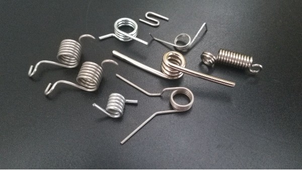 彈簧為什么斷裂