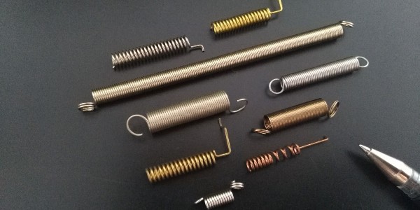 拉拽式彈簧的應用與原理