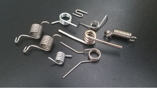 扭轉(zhuǎn)彈簧應(yīng)用在那些地方？