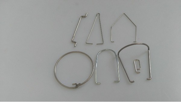 不銹鋼彈簧會(huì)生銹嗎？