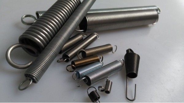 拉伸彈簧長期應用時常會出現哪些問題?